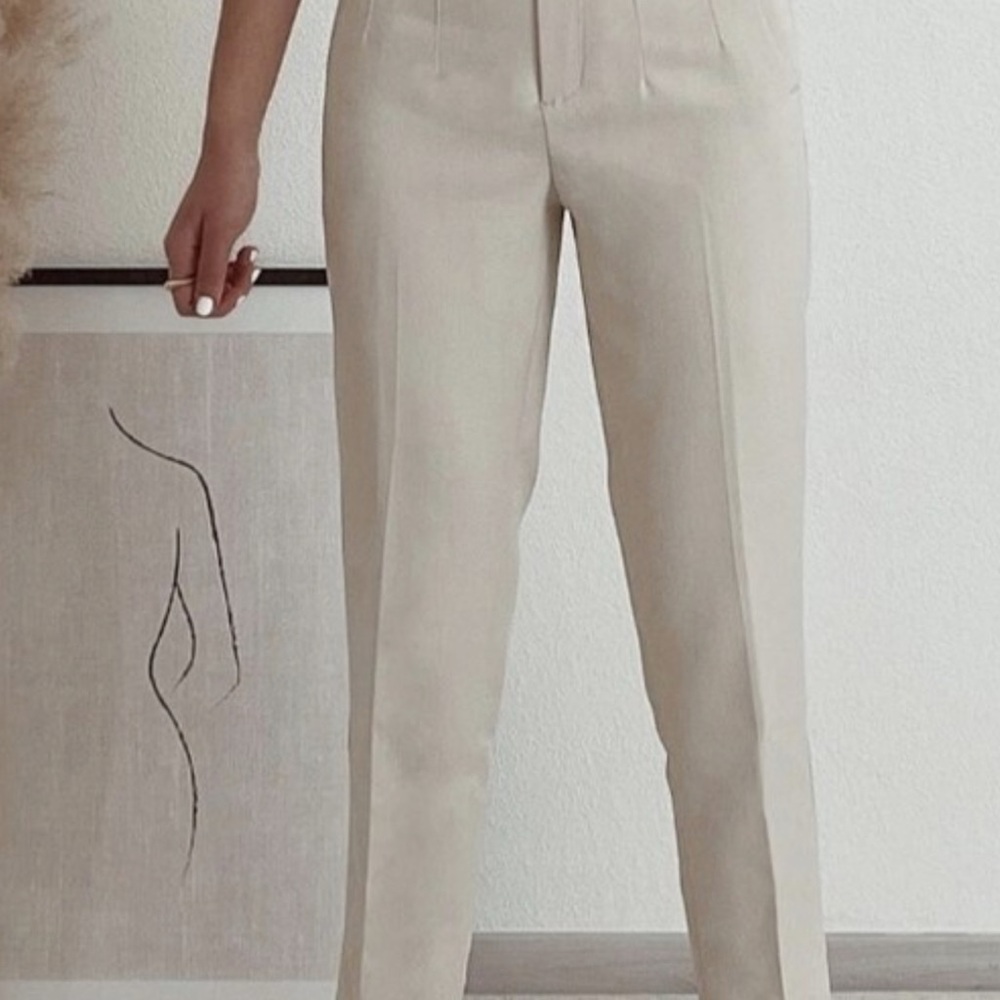 Zara Cream High-Waisted Trousers - Picture 3 of 4